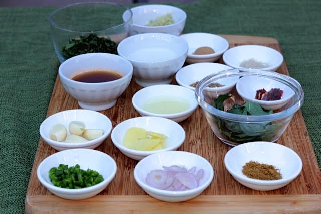 Green-Curry-Paste-ingredients