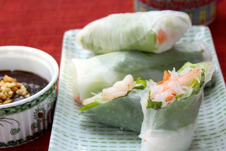 vietnamese-summer-rolls-with-shrimp_new